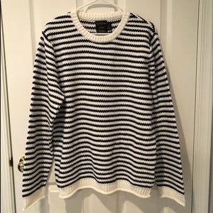 H&M Sweater